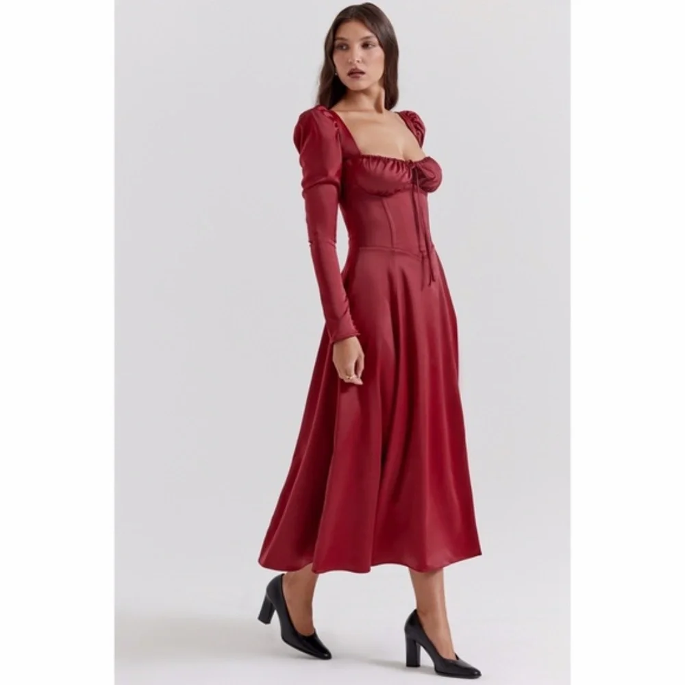 NEW House of CB Sebille Dress Blood Red XS - Picture 6 of 17